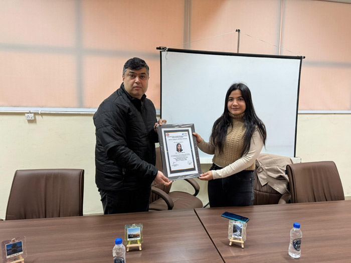 पंजाब यूनिवर्सिटी के ईसीआरसी सेल ने 1 फरवरी, 2024 को "क्लासरूम से कॉर्नर ऑफिस तक - पूर्व छात्रों से मिलें और अभिवादन करें" विषय पर एक अतिथि व्याख्यान का आयोजन किया।